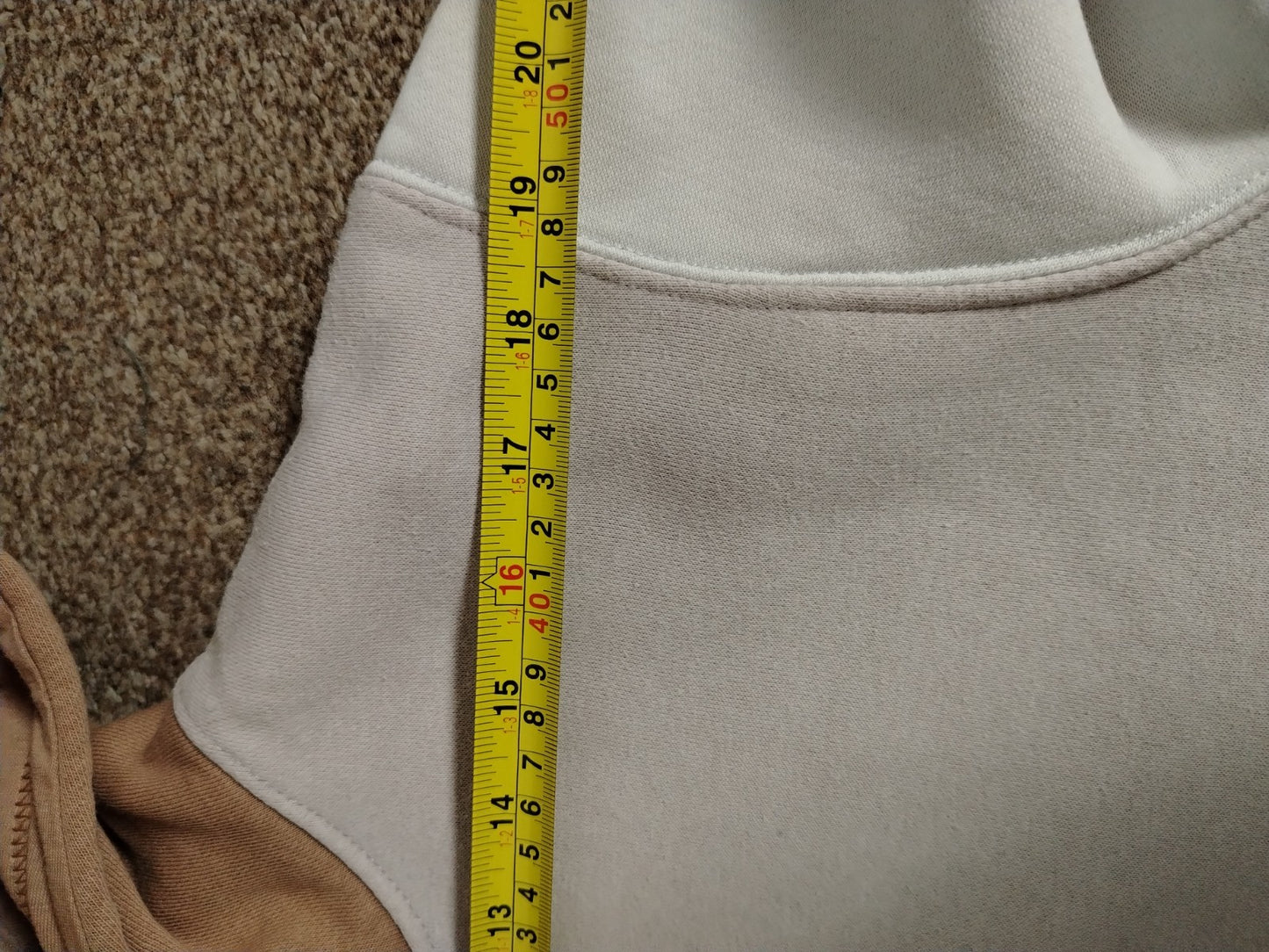 Nike Hoodie Women’s XS Beige Tan Colour Block Pullover Sweatshirt Stained Repair