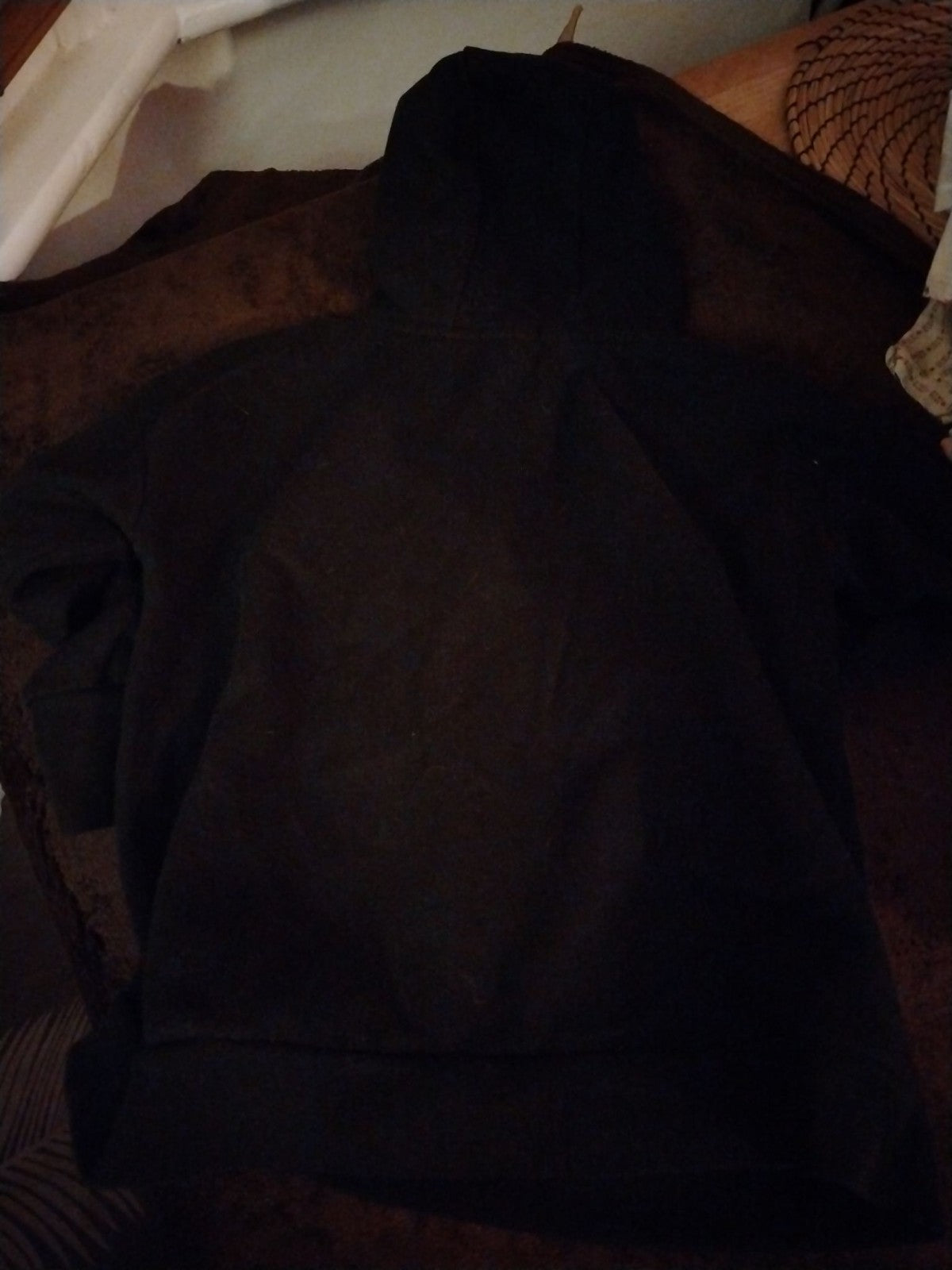 Primark Hoodie Girls 9-10 Black Graphic STRONG Be Yourself Long Sleeve Pullover