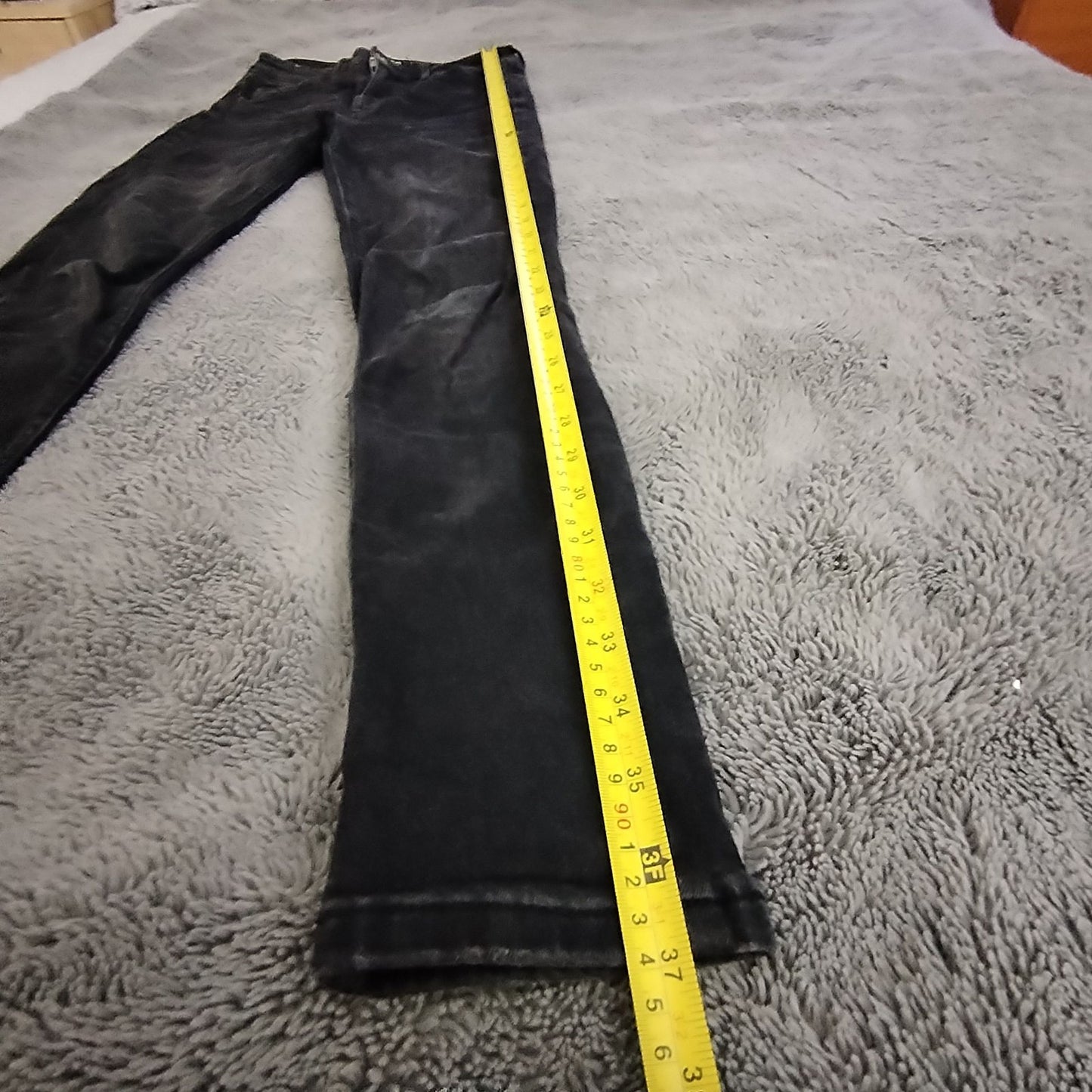 BDG URBAN OUTFITTERS PINE Jeans W28 L32 Faded Black Distressed Skater Flawed