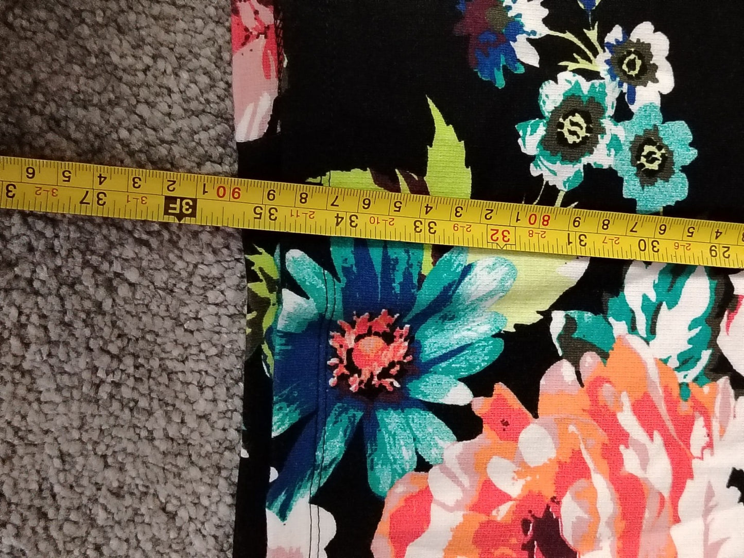 H&M Dress Womens M Black Floral 3/4 Sleeve Fitted Sheath Knee Length Stretch