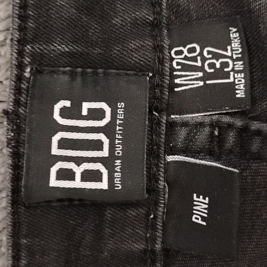 BDG URBAN OUTFITTERS PINE Jeans W28 L32 Faded Black Distressed Skater Flawed