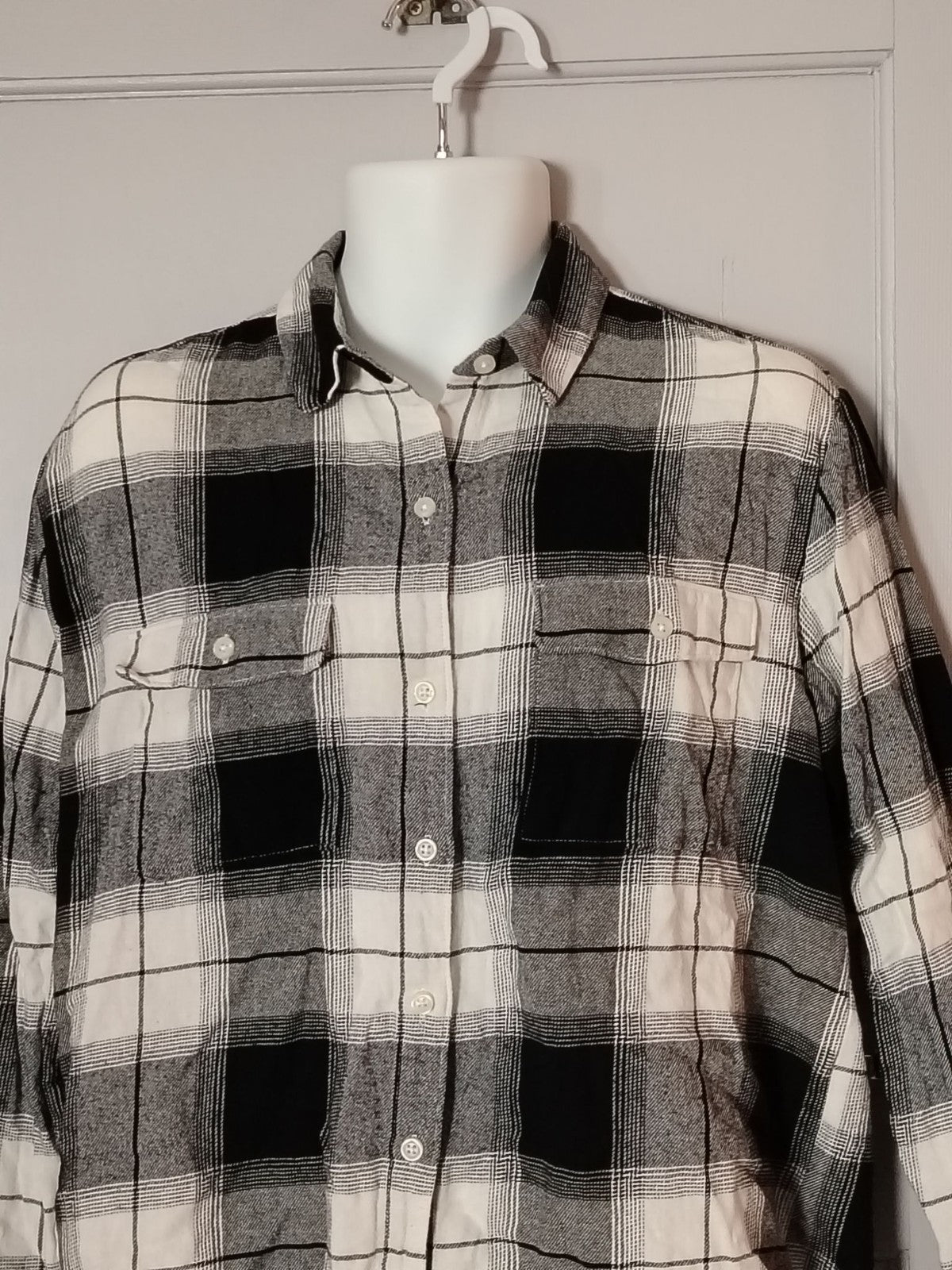 Joe Browns Shirt Women L Black White Plaid Long Sleeve Tunic Button Up Boyfriend