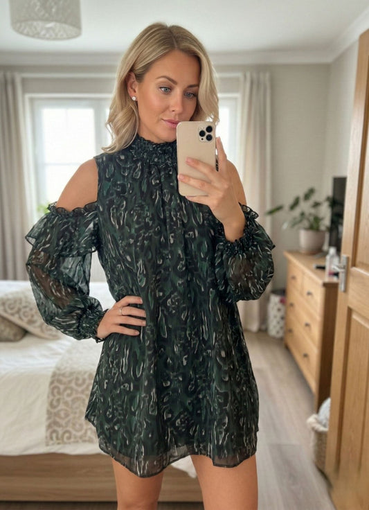 Yours London Blouse Womens UK 30-32 Green Sheer Cold Shoulder Smocked Sleeve