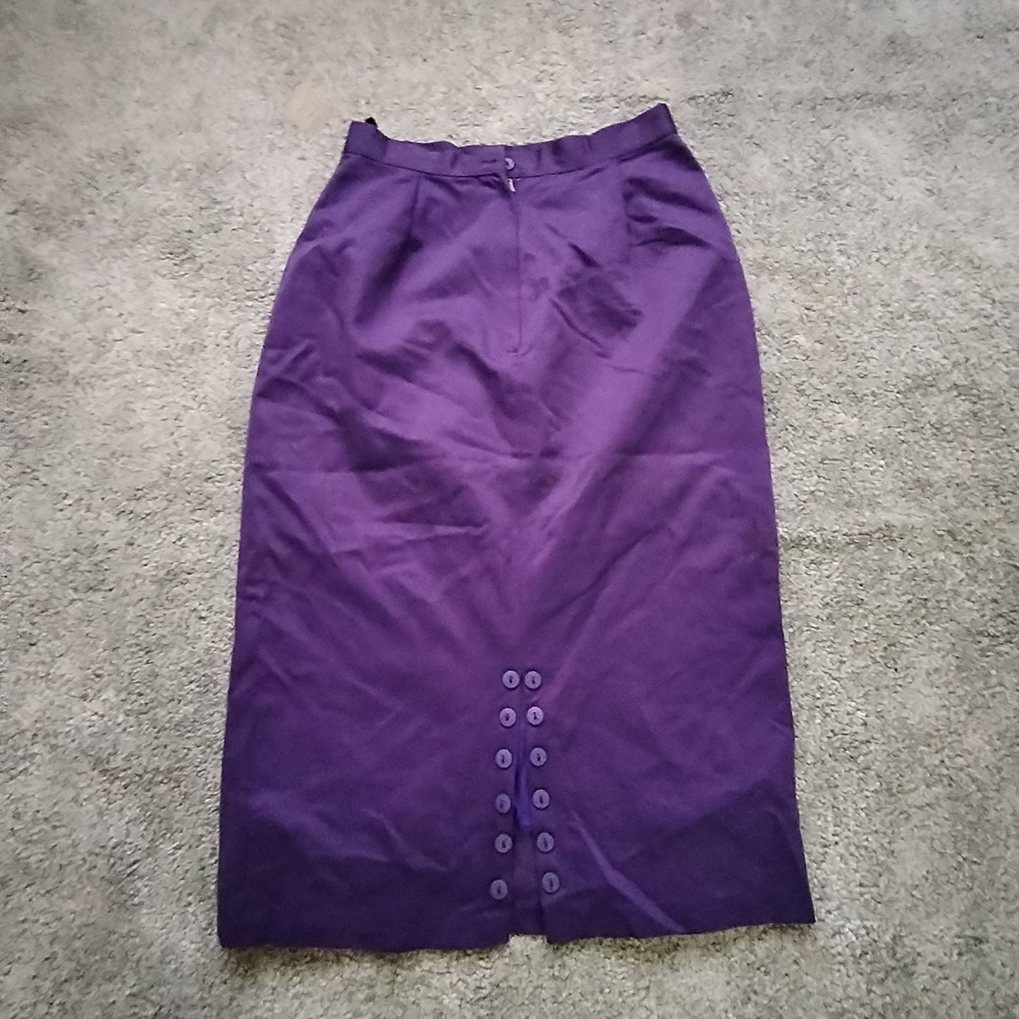 Vintage Skirt Size 12 Purple High Waist Pencil Button Back 65%Poly 35%Cotton