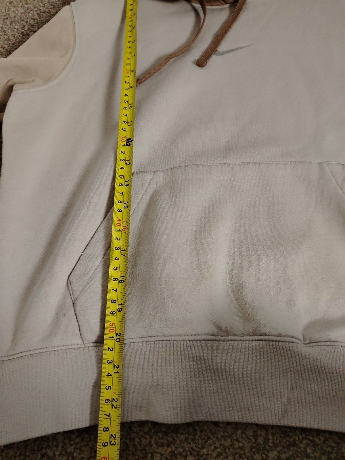 Nike Hoodie Women’s XS Beige Tan Colour Block Pullover Sweatshirt Stained Repair