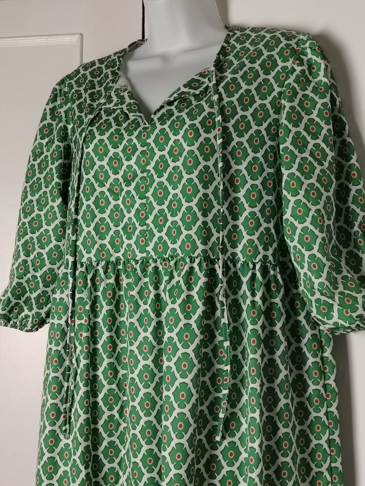 Womens Dress G3 Green Geometric Floral Tiered Maxi V Neck Tie 3/4 Sleeve