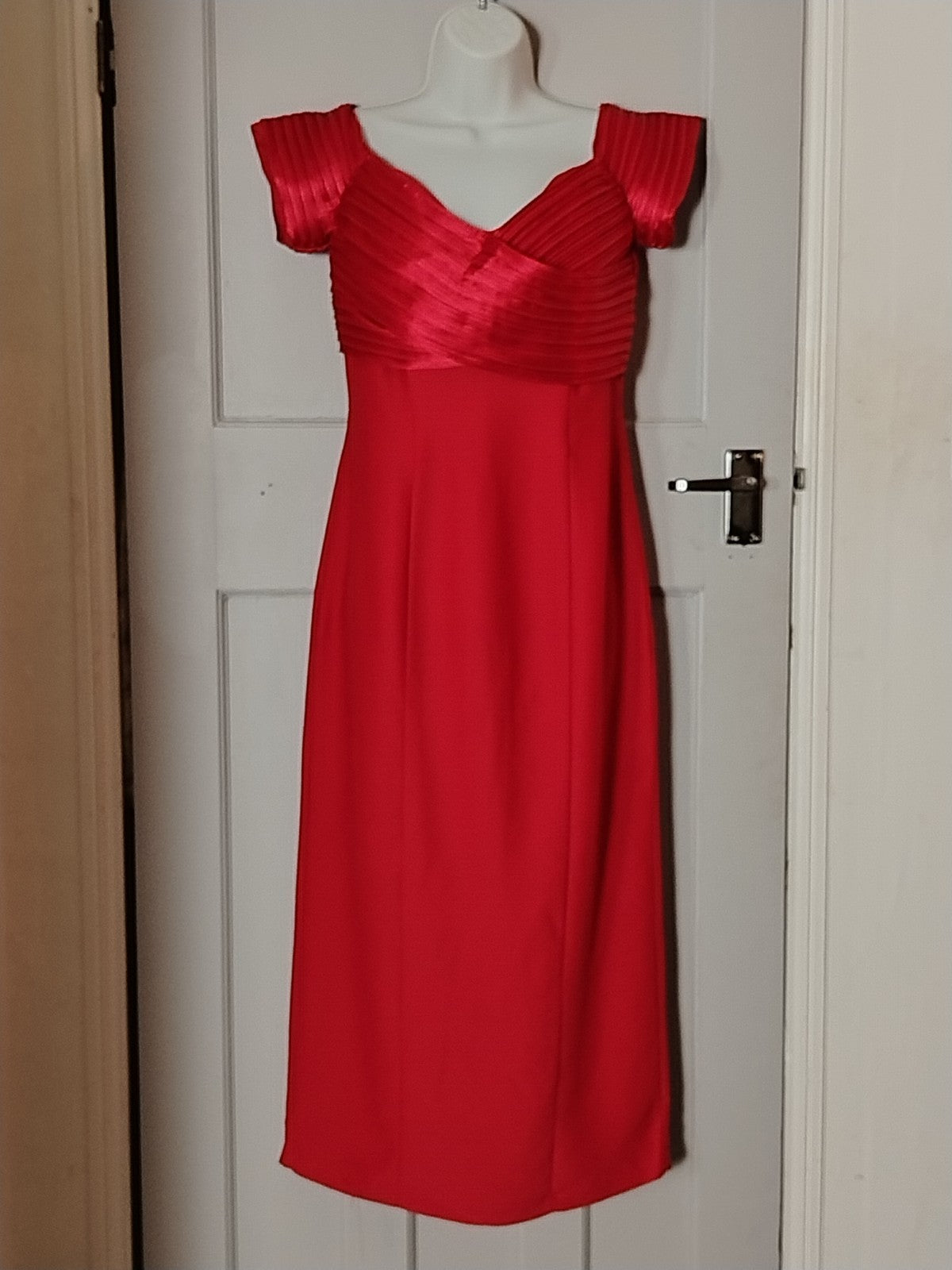 Tania Bryer Red Occasion Dress Pleated V-Neck Midi Est Size UK 10/12