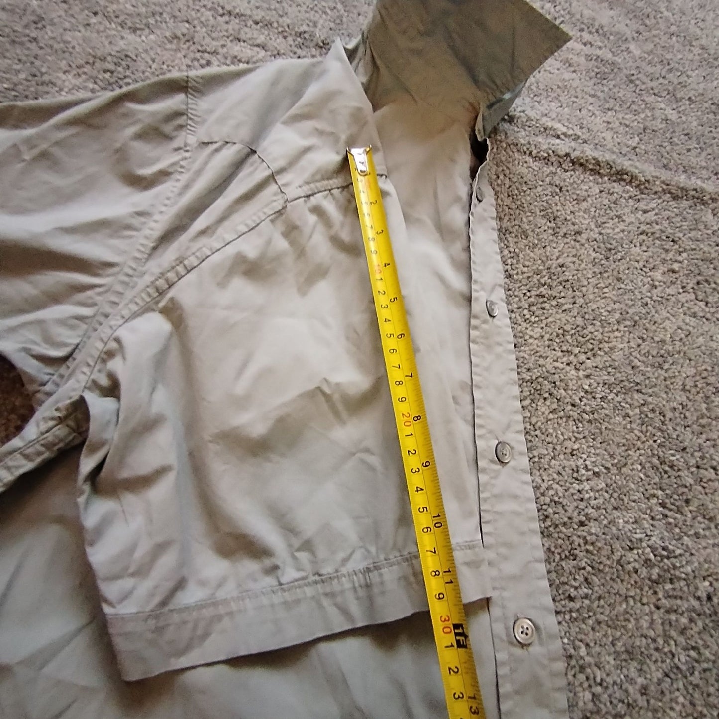 GAP Shirt Mens L Stretch Short Sleeve Button Up Light Khaki Cotton Spandex