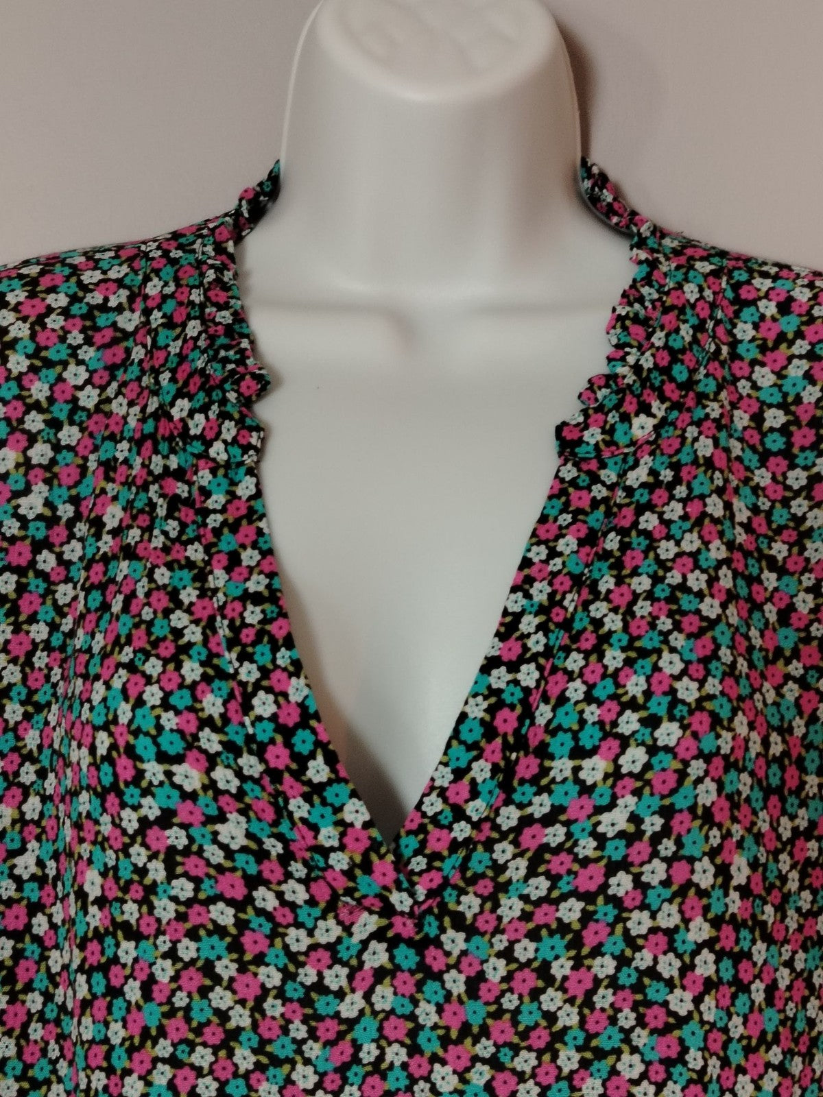 KAFFE Dress Womens 42 Floral Tiered V-Neck Bell Sleeve Empire Black Pink Teal