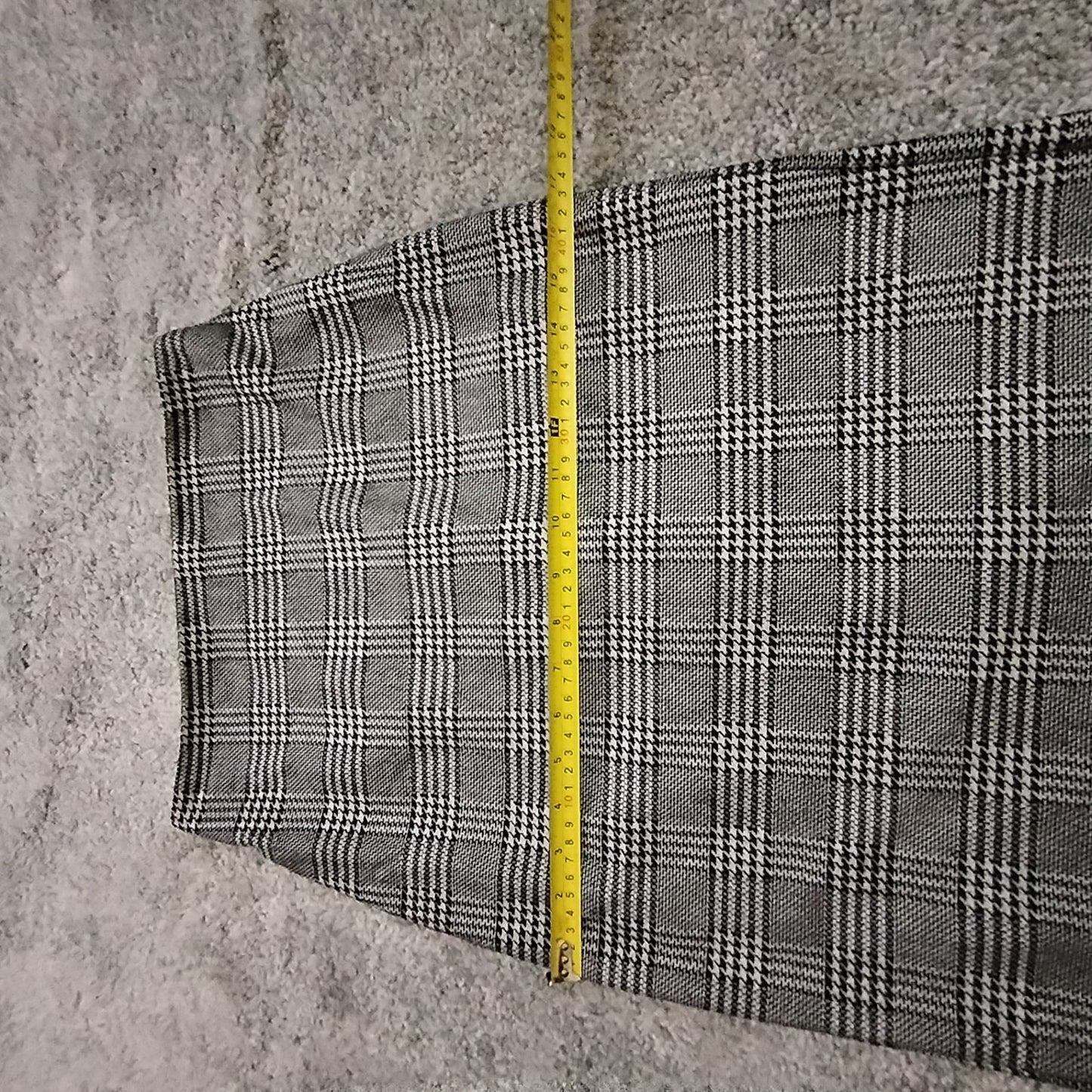 Mango Suit Skirt Womens M Plaid Pencil Knee Length Lined Black White Back Vent