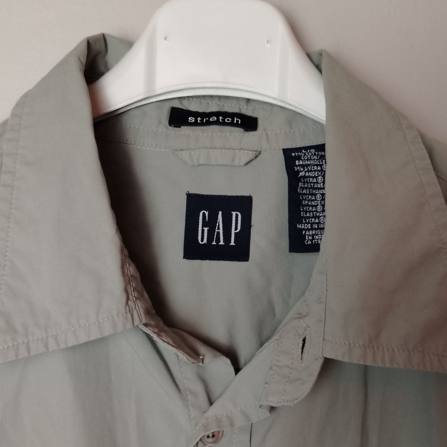 GAP Shirt Mens L Stretch Short Sleeve Button Up Light Khaki Cotton Spandex