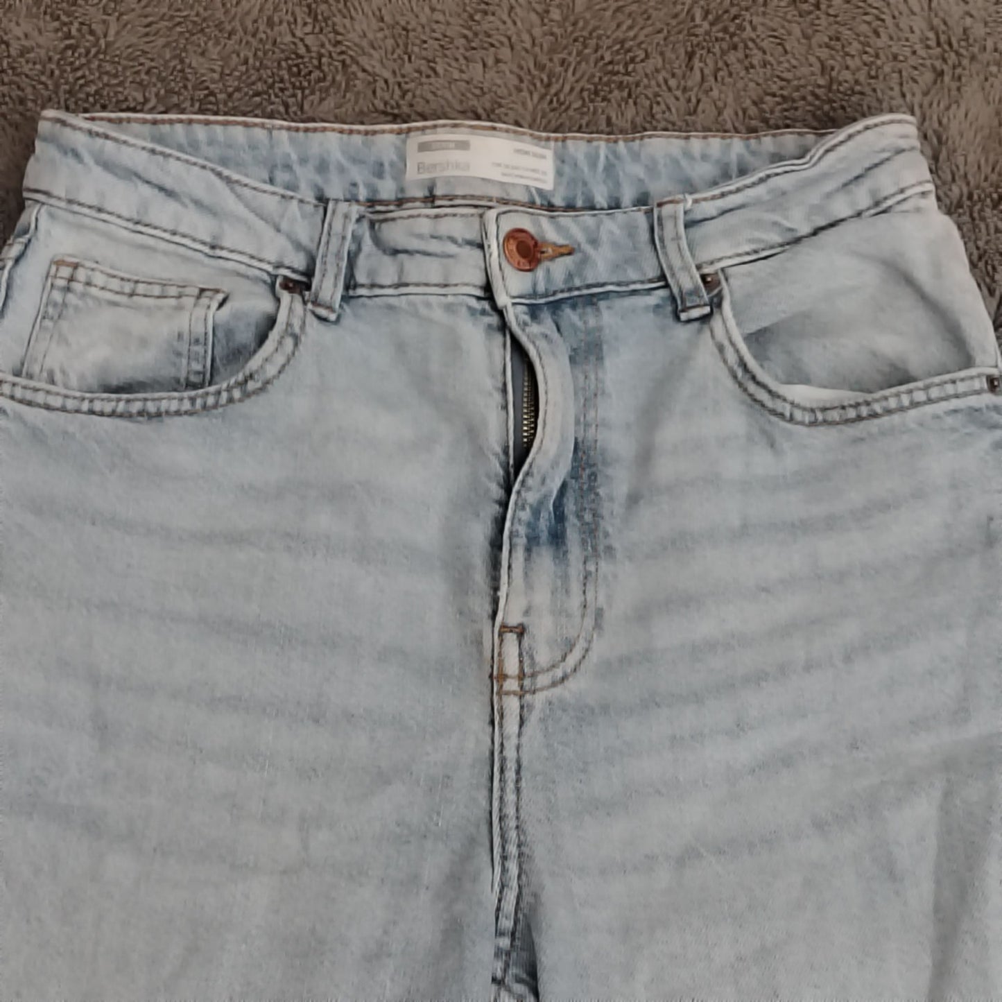 Bershka Jeans Womens 6 Mom Slim Light Blue Faded Stretch Zip Fly Pocket Casual