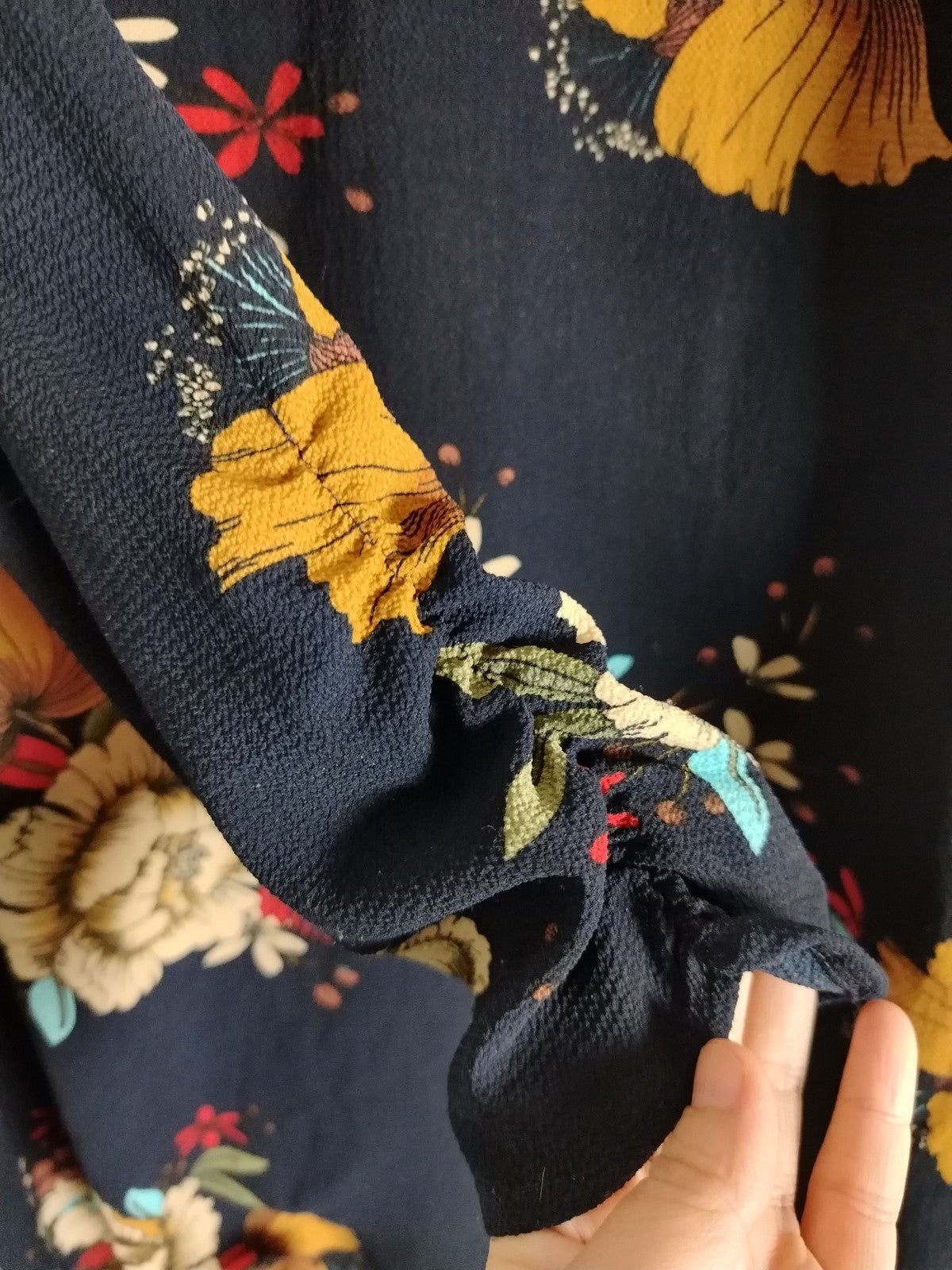 Jacqueline de Yong Dress Womens 40 Navy Floral V Neck Long Sleeve Boho Shift