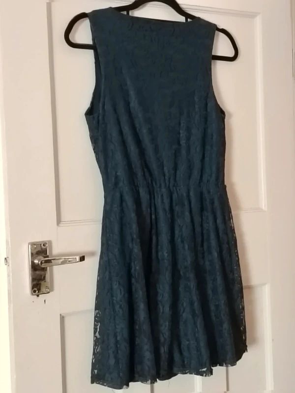 Atmosphere navy lace skater dress with cream Lace collar uk8