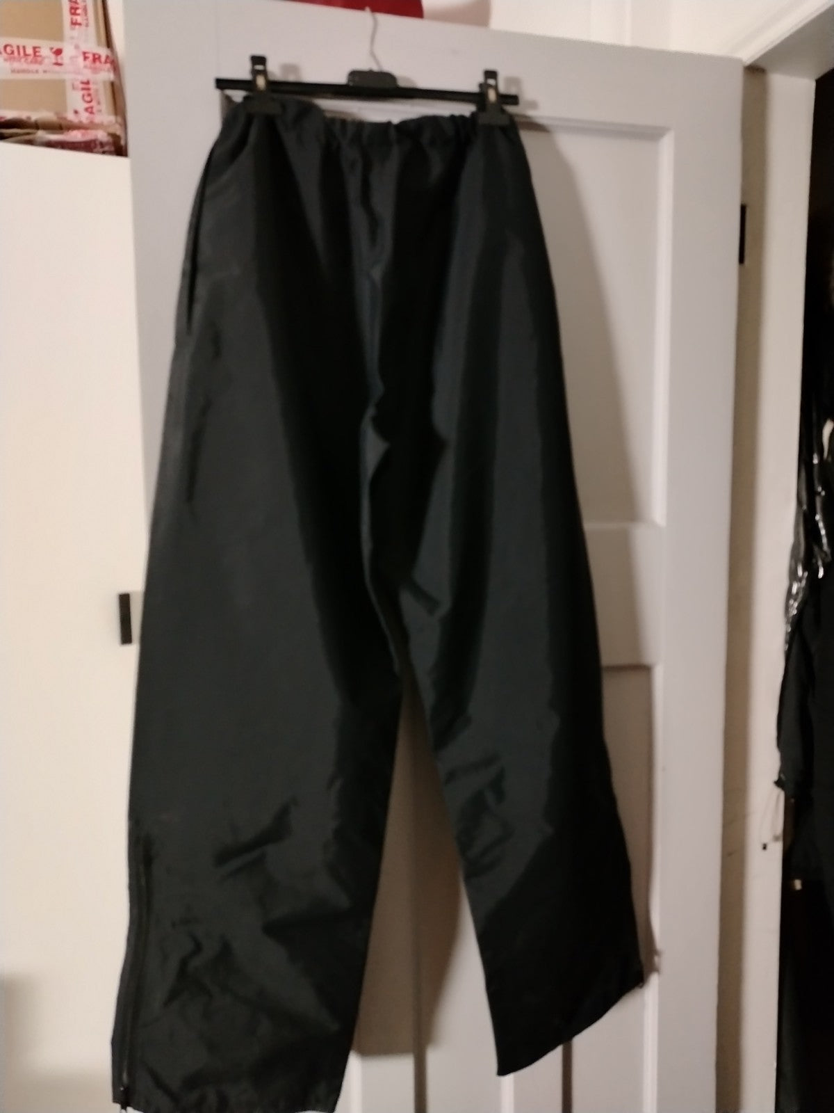 Mens Waterproof Over Trousers Black Size Large Elastic Waist Rain Pants Hiking F