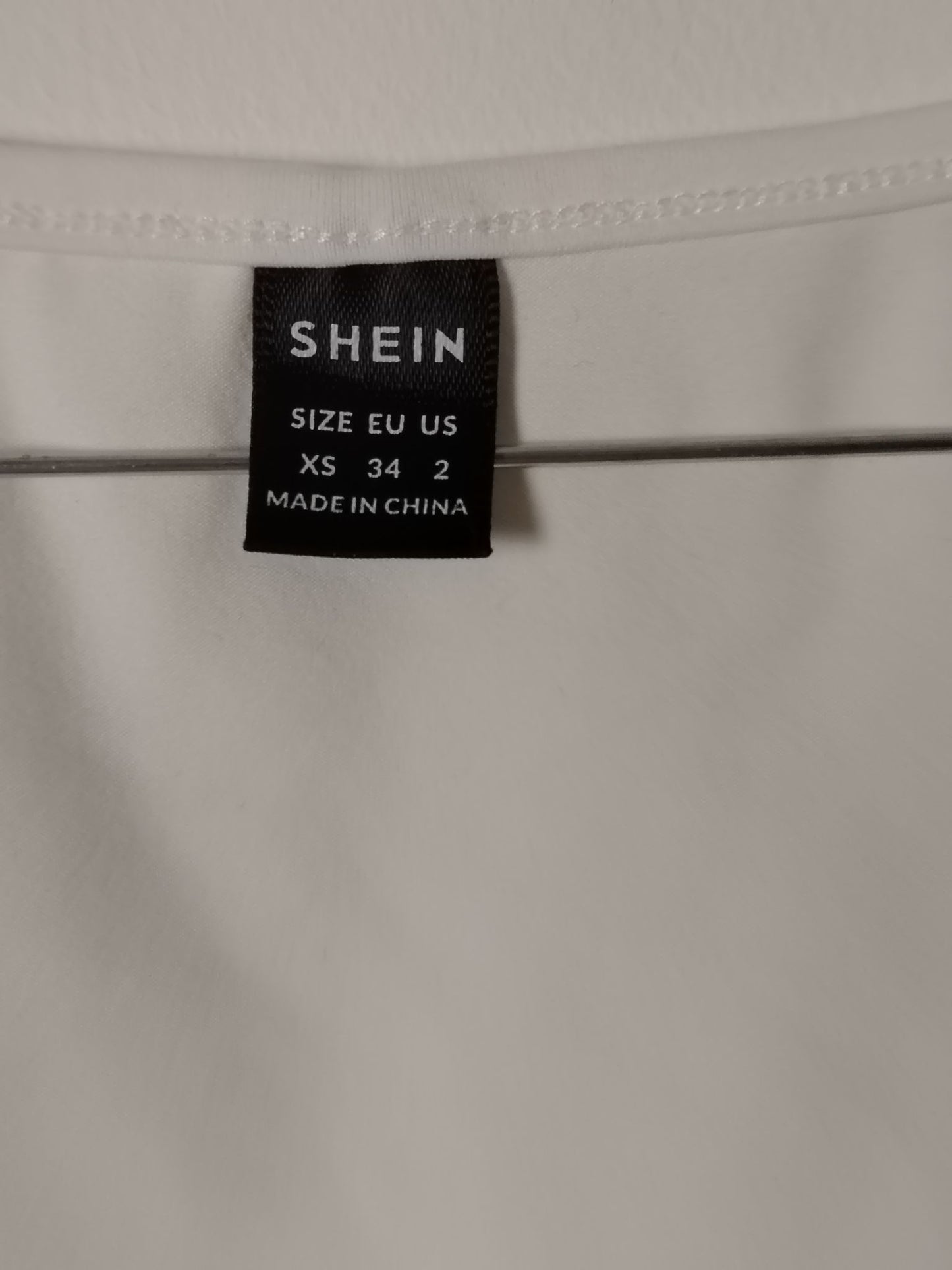 Pre-Loved SHEIN Top Womens XS White Square Neck Sleeveless Stretch Tank Top Ruched Sides