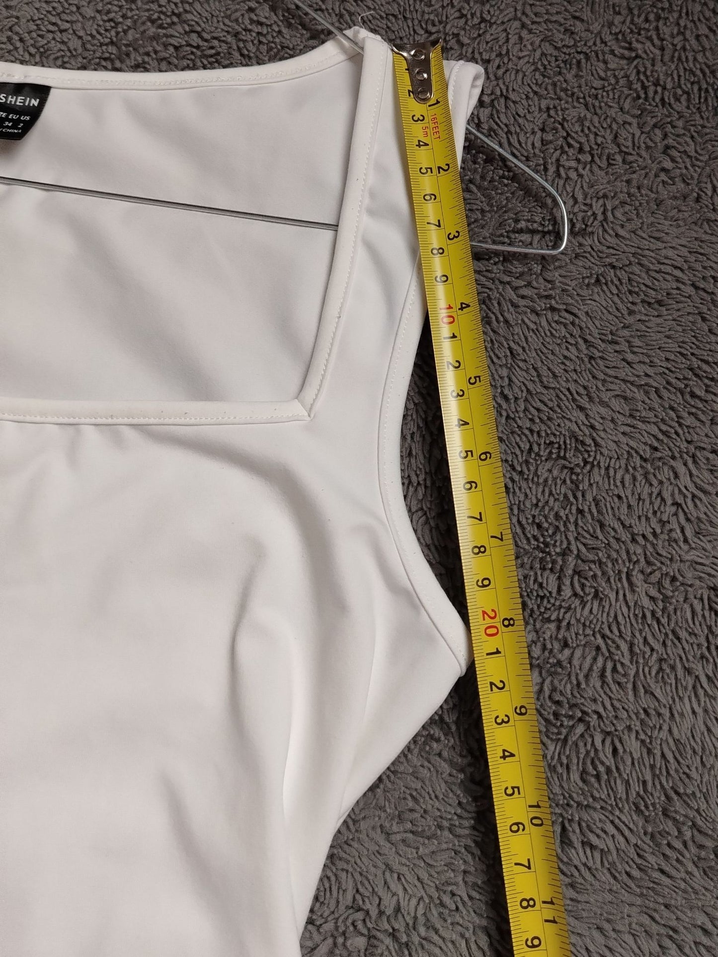 Pre-Loved SHEIN Top Womens XS White Square Neck Sleeveless Stretch Tank Top Ruched Sides