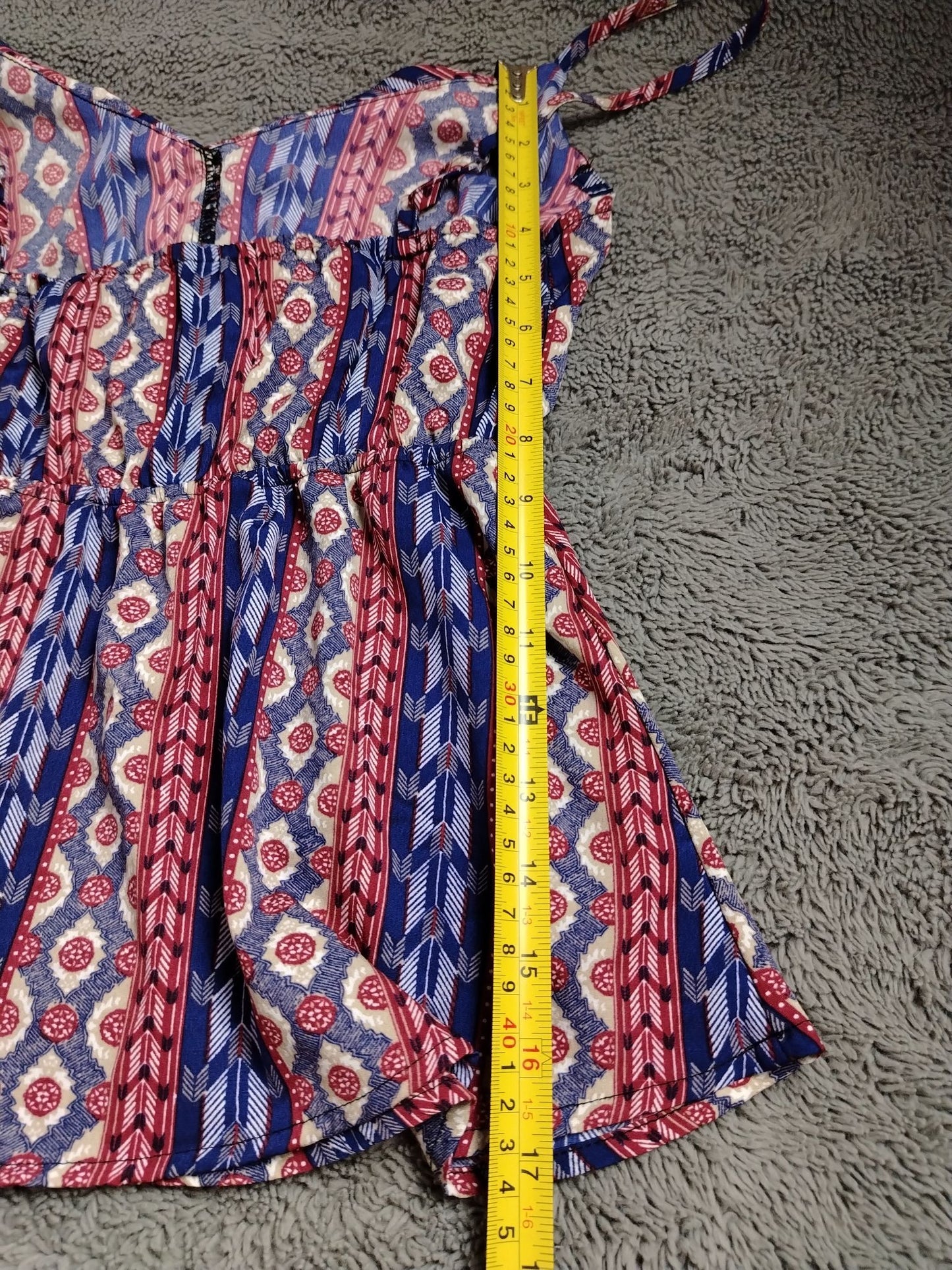Pre-Loved Top Womens Cami Spaghetti Strap Ruffle Bust Elastic Waist Blue Red